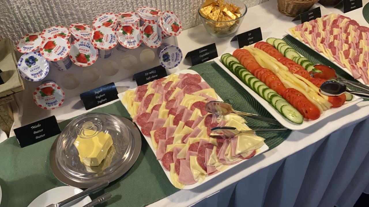 Hotel Palackeho 135 Mělník Zewnętrze zdjęcie