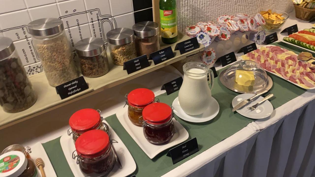 Hotel Palackeho 135 Mělník Zewnętrze zdjęcie