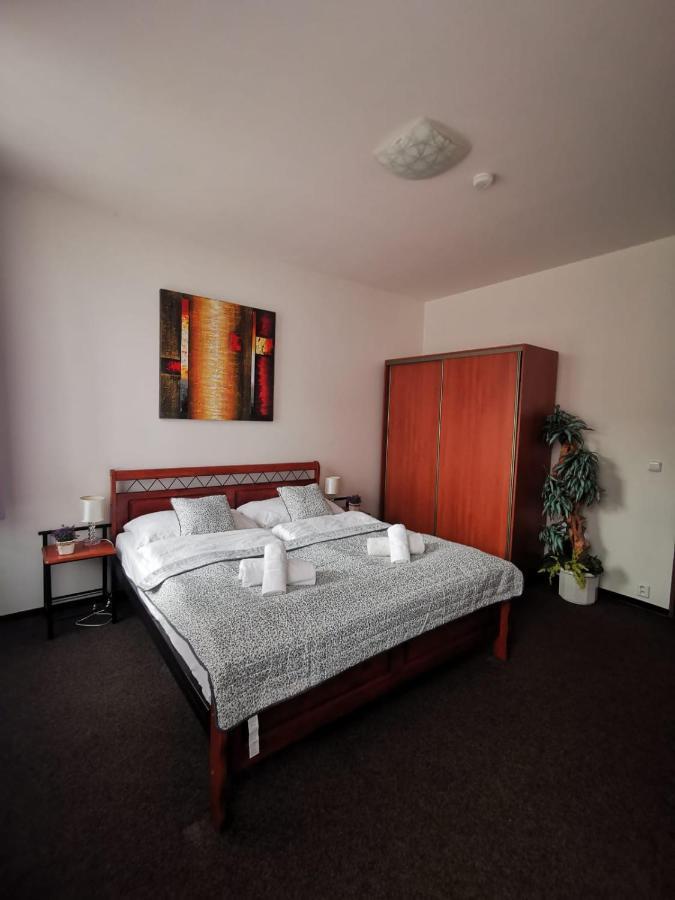 Hotel Palackeho 135 Mělník Zewnętrze zdjęcie